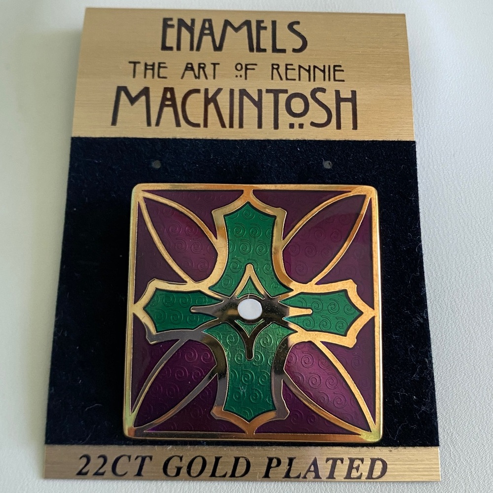 22k GOLD PLATED Celtic Cross Pin/Brooch